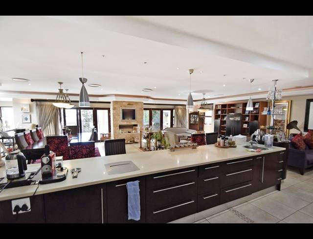 5 BEDROOM HOUSE FOR SALE IN LINKSFIELD